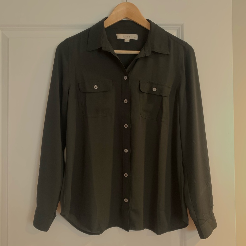 Loft Petite Balck Pocket Shirt roll-up-able sleeve